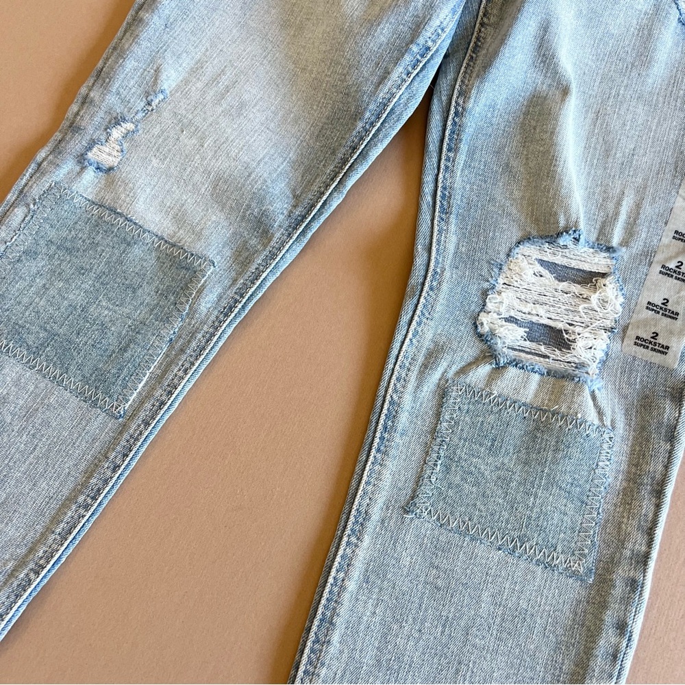 Old Navy Rockstar Patchwork Lightwash Skinny Jeans - Picture 2 of 8